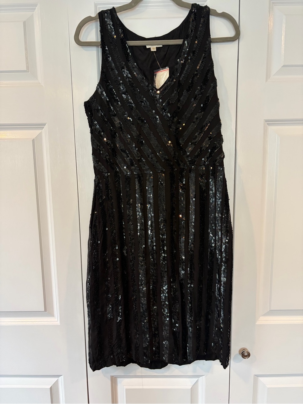 NWT Shoshanna Women’s Black Sequin Sleeveless Dress